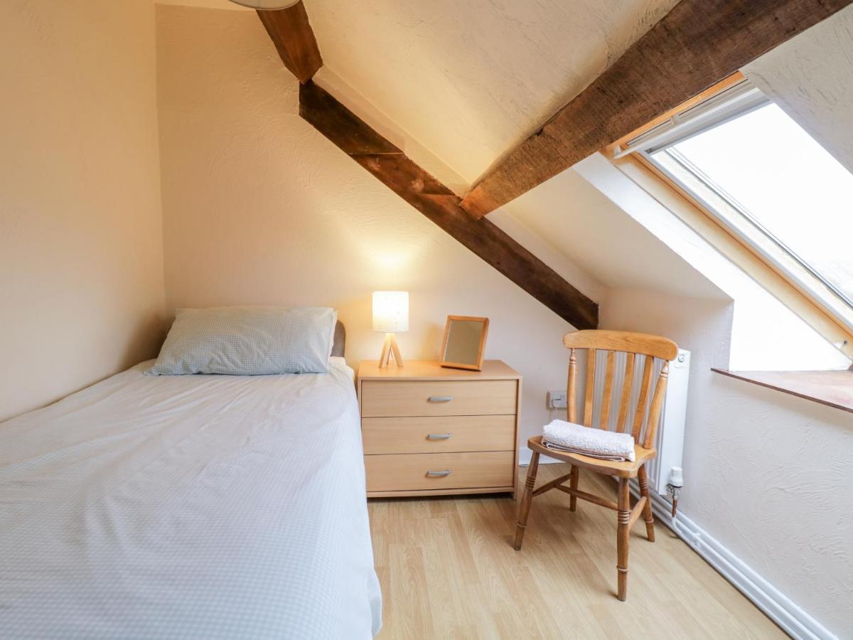 Hen Ysgubor Cottage Bala Eksteriør billede