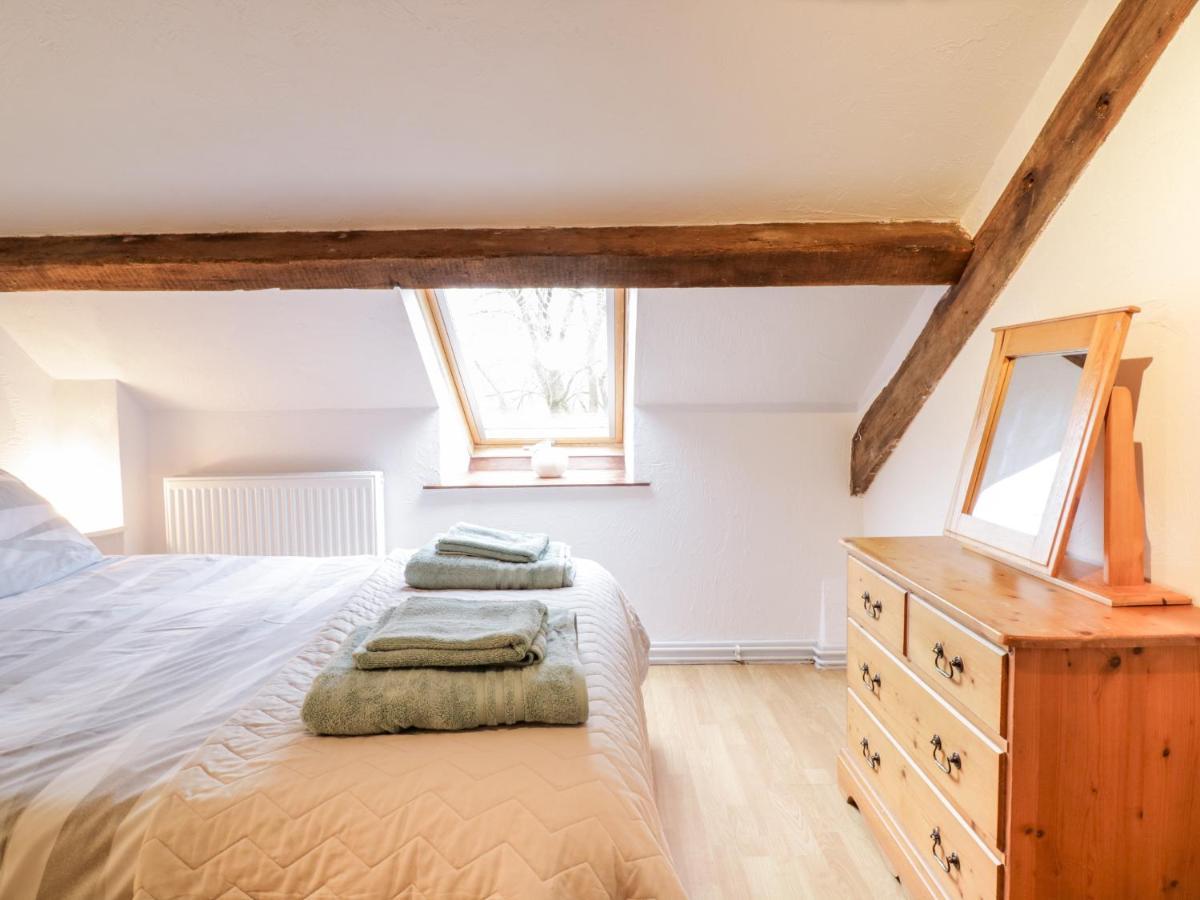 Hen Ysgubor Cottage Bala Eksteriør billede